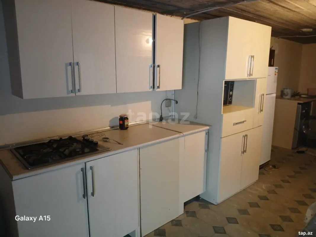 Kirayə verilir 2 otaqlı həyət evi