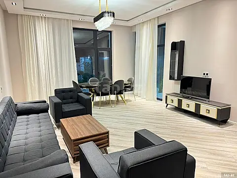 Kirayə verilir 3 otaqlı həyət evi