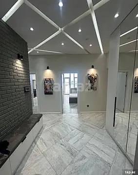 Satılır 3 otaqlı yeni tikili 90 m²