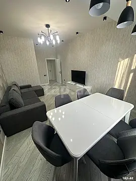 Satılır 3 otaqlı yeni tikili 90 m²