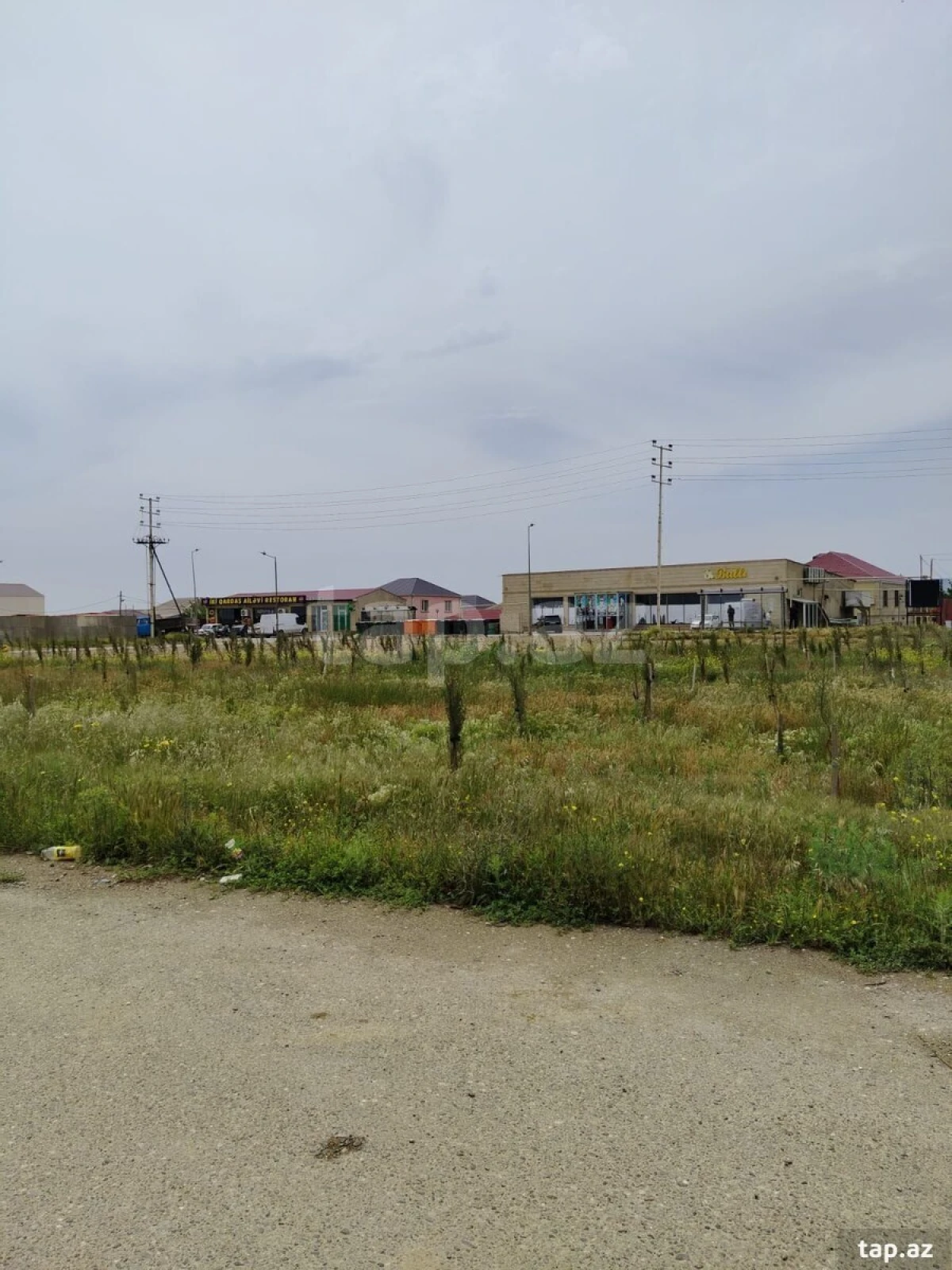 Satılır 3 otaqlı həyət evi