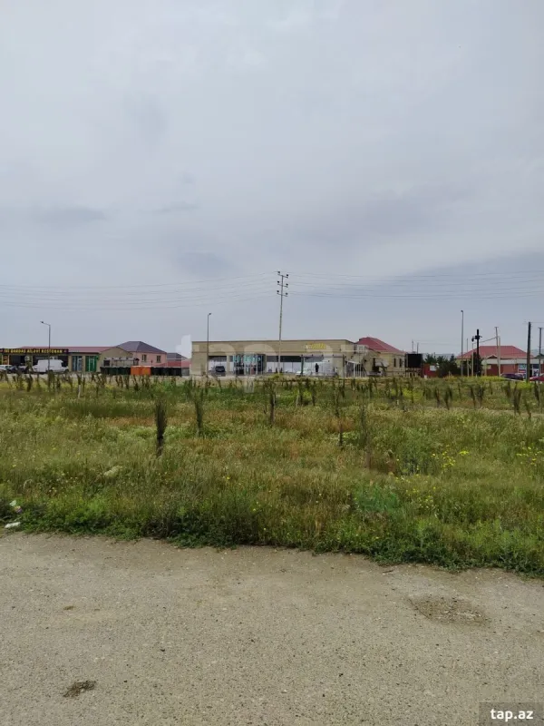 Satılır 3 otaqlı həyət evi