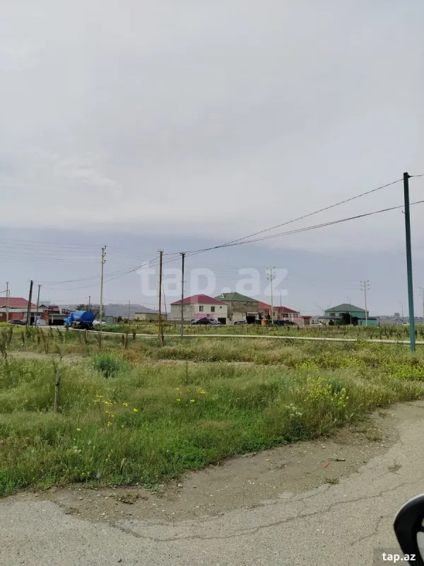 Satılır 3 otaqlı həyət evi