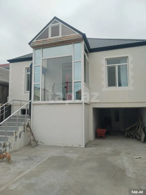 Satılır 3 otaqlı həyət evi