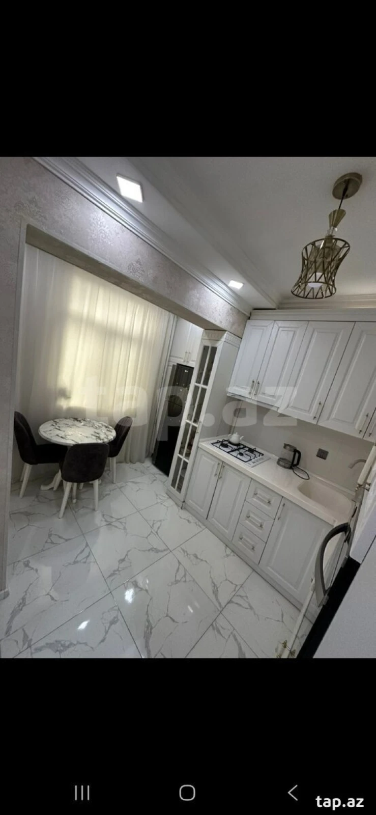 Kirayə verilir 3 otaqlı yeni tikili 72 m²