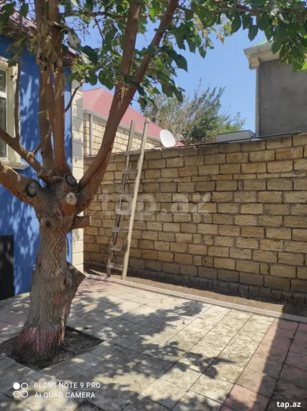 Satılır 4 otaqlı həyət evi