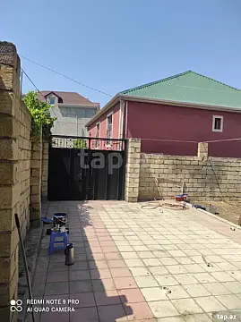 Satılır 4 otaqlı həyət evi