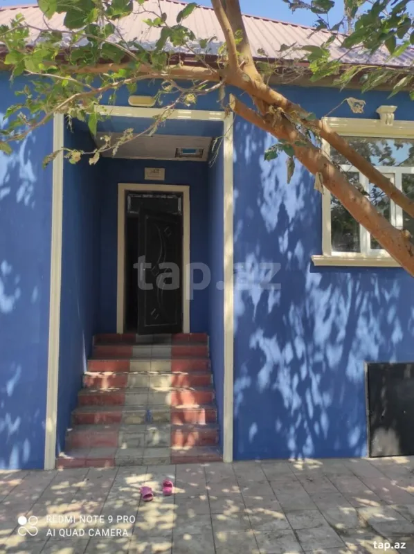 Satılır 4 otaqlı həyət evi