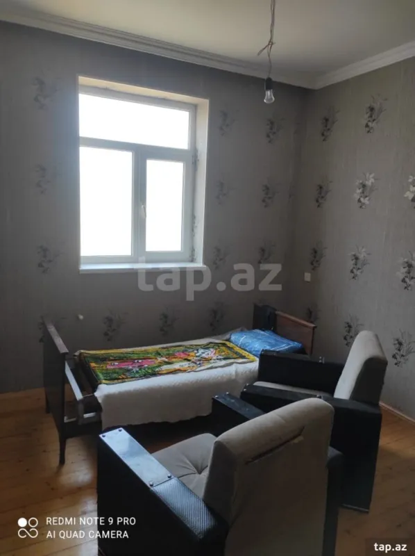 Satılır 4 otaqlı həyət evi