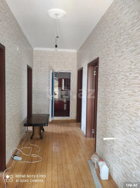 Satılır 4 otaqlı həyət evi