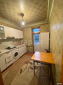 Kirayə verilir 2 otaqlı mənzil 42 m²