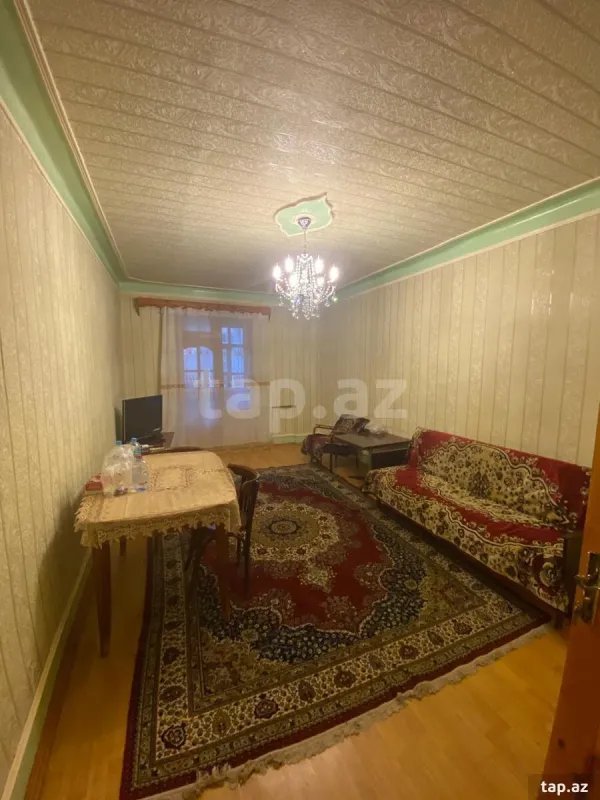 Kirayə verilir 2 otaqlı mənzil 42 m²