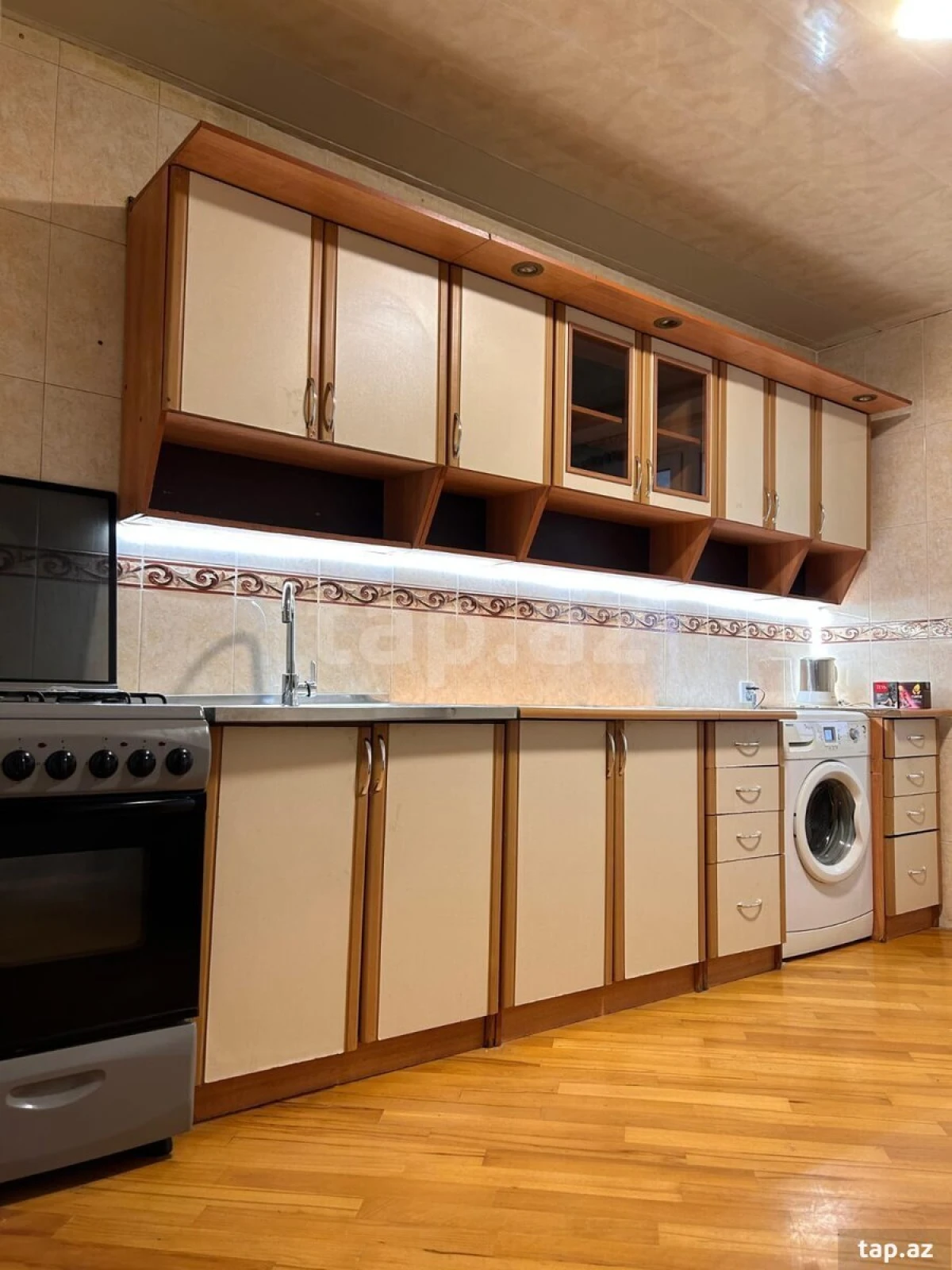 Kirayə verilir 2 otaqlı mənzil 70 m²