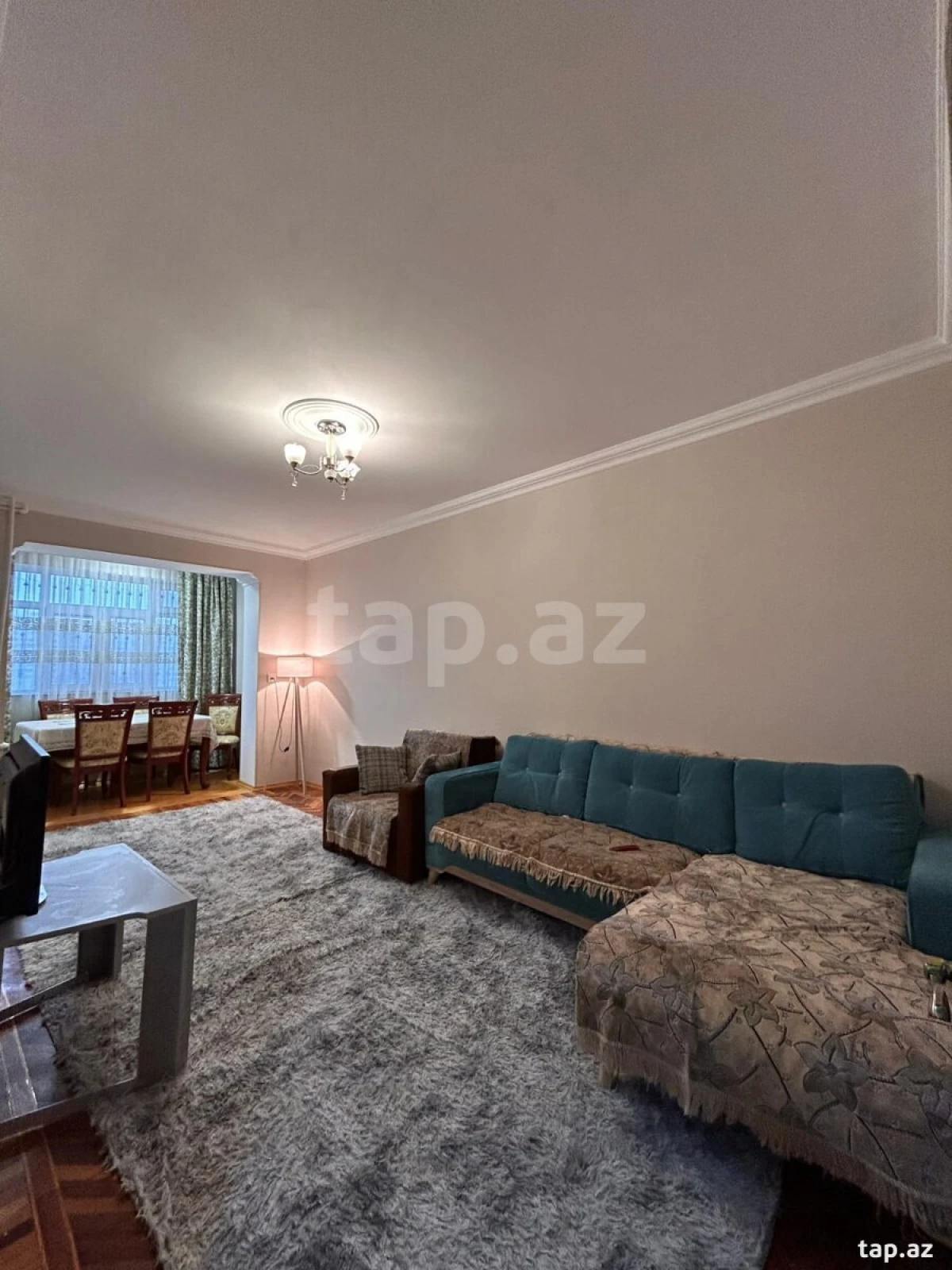 Kirayə verilir 2 otaqlı mənzil 70 m²