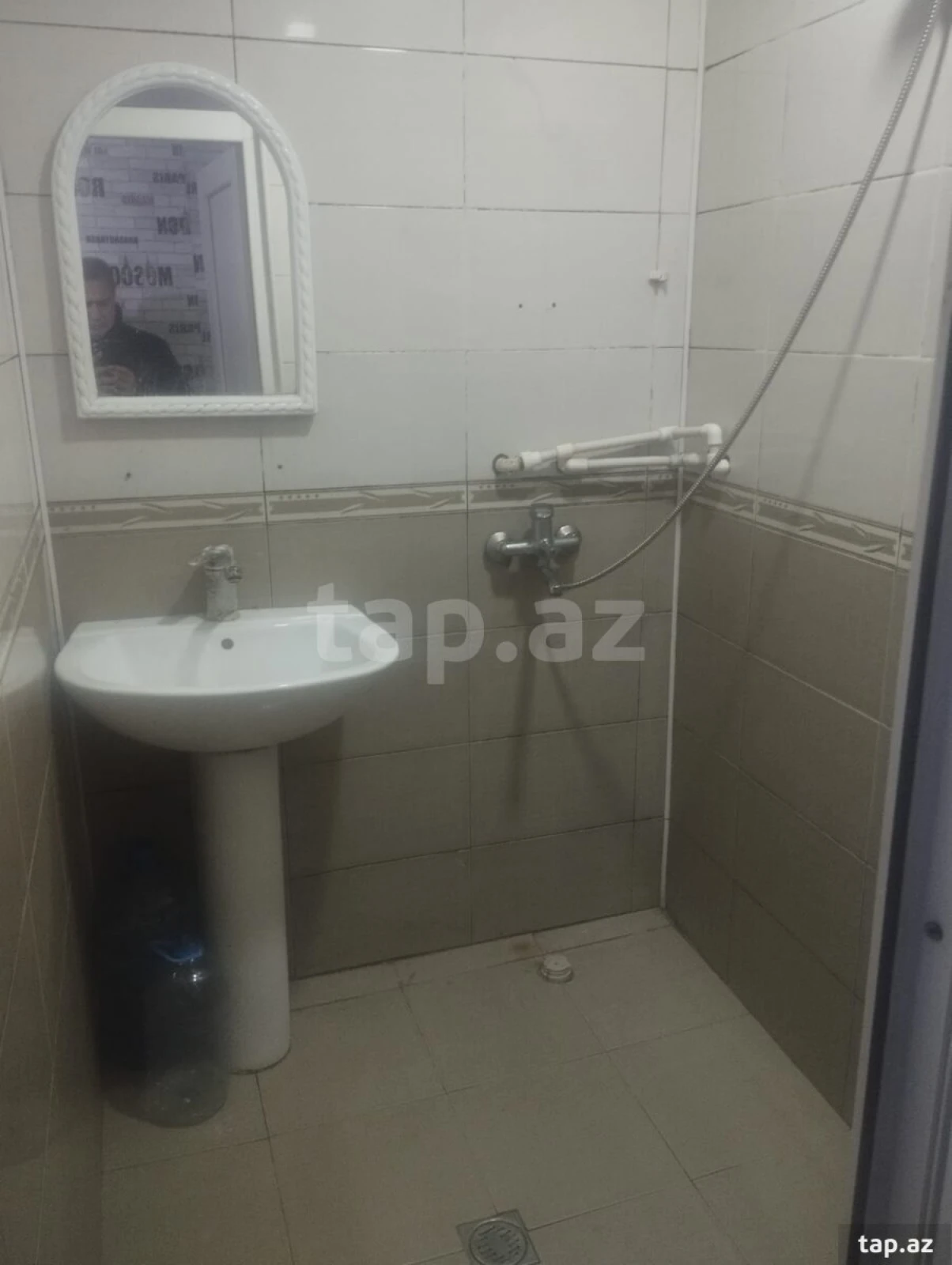 Satılır 2 otaqlı mənzil 48 m²