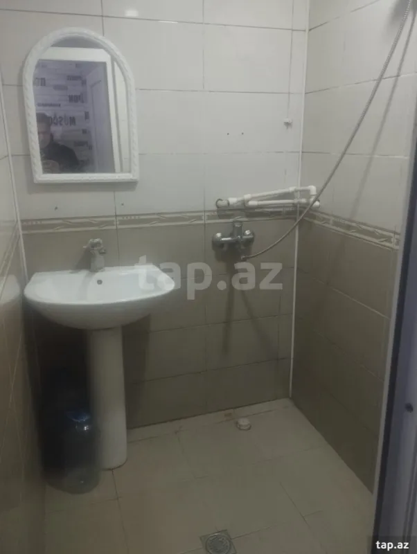 Satılır 2 otaqlı mənzil 48 m²