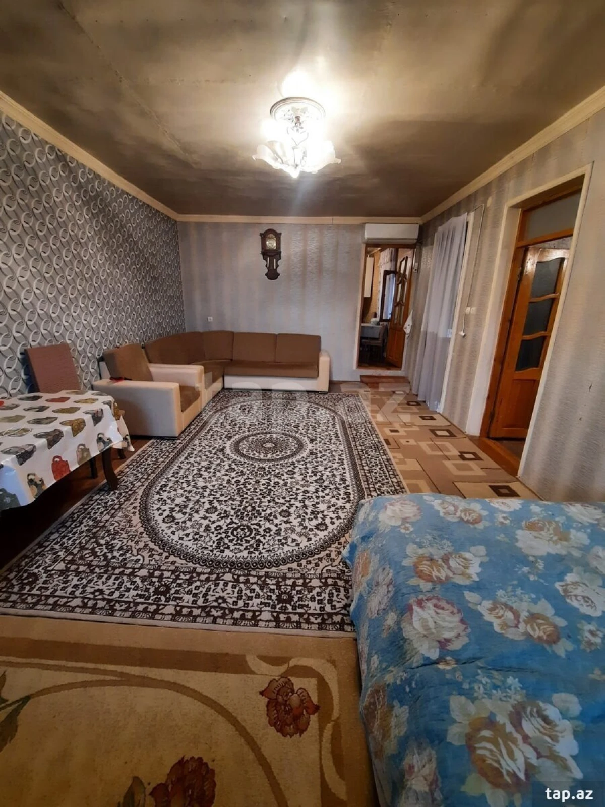 Satılır 5 otaqlı həyət evi
