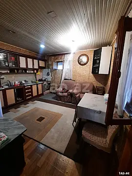 Satılır 5 otaqlı həyət evi