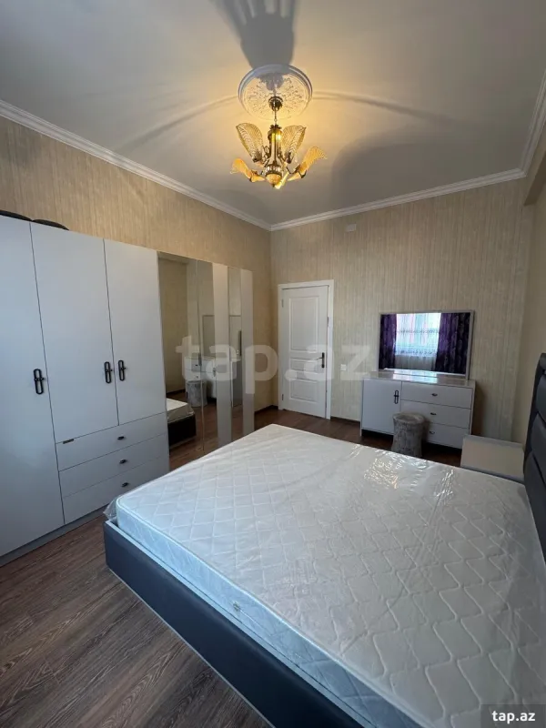 Kirayə verilir 3 otaqlı yeni tikili 80 m²