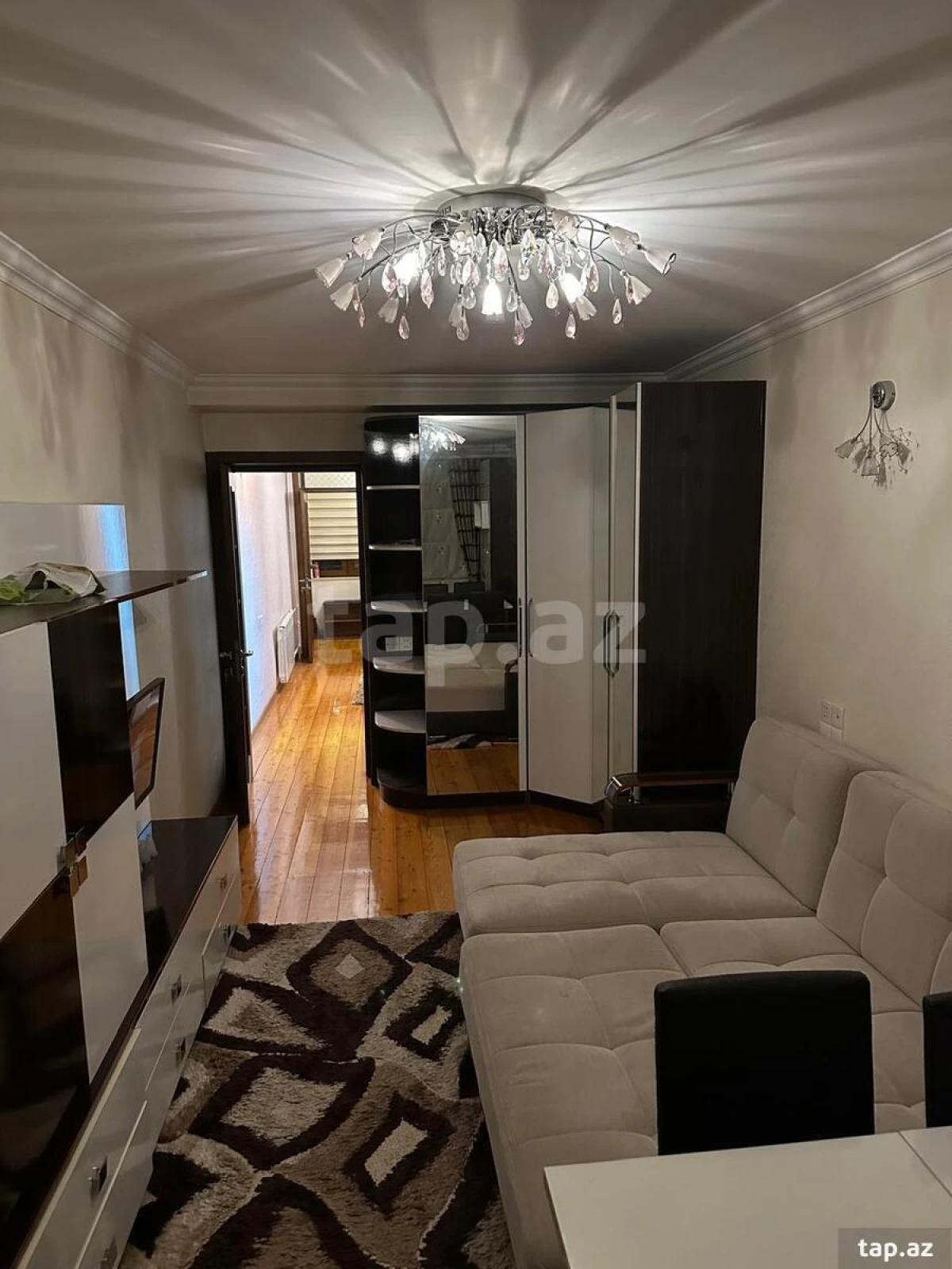 Satılır 2 otaqlı mənzil 45 m²