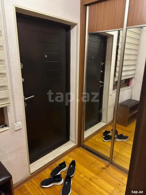 Satılır 2 otaqlı mənzil 45 m²