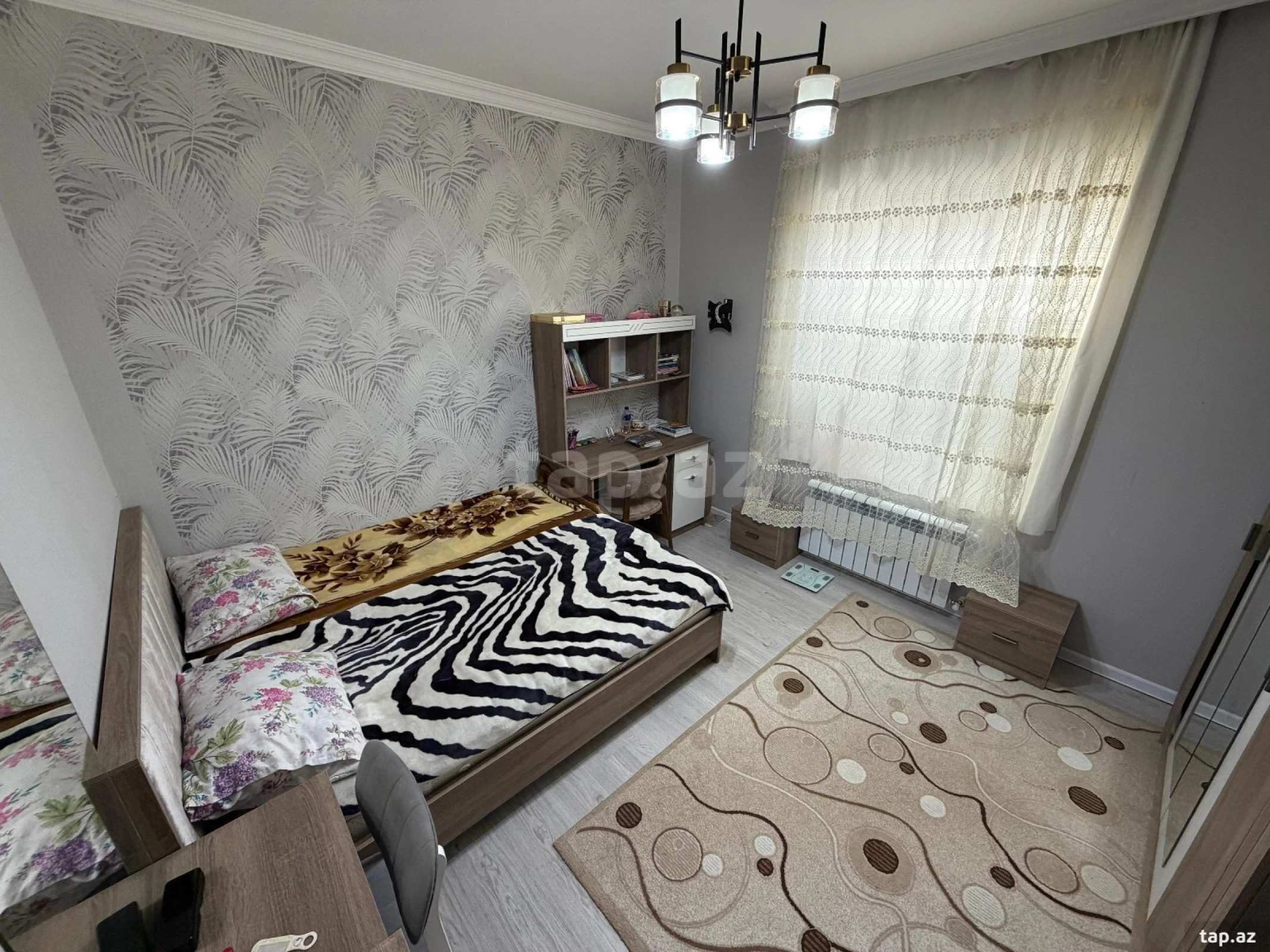 Satılır 4 otaqlı həyət evi