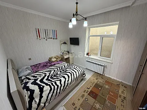 Satılır 4 otaqlı həyət evi