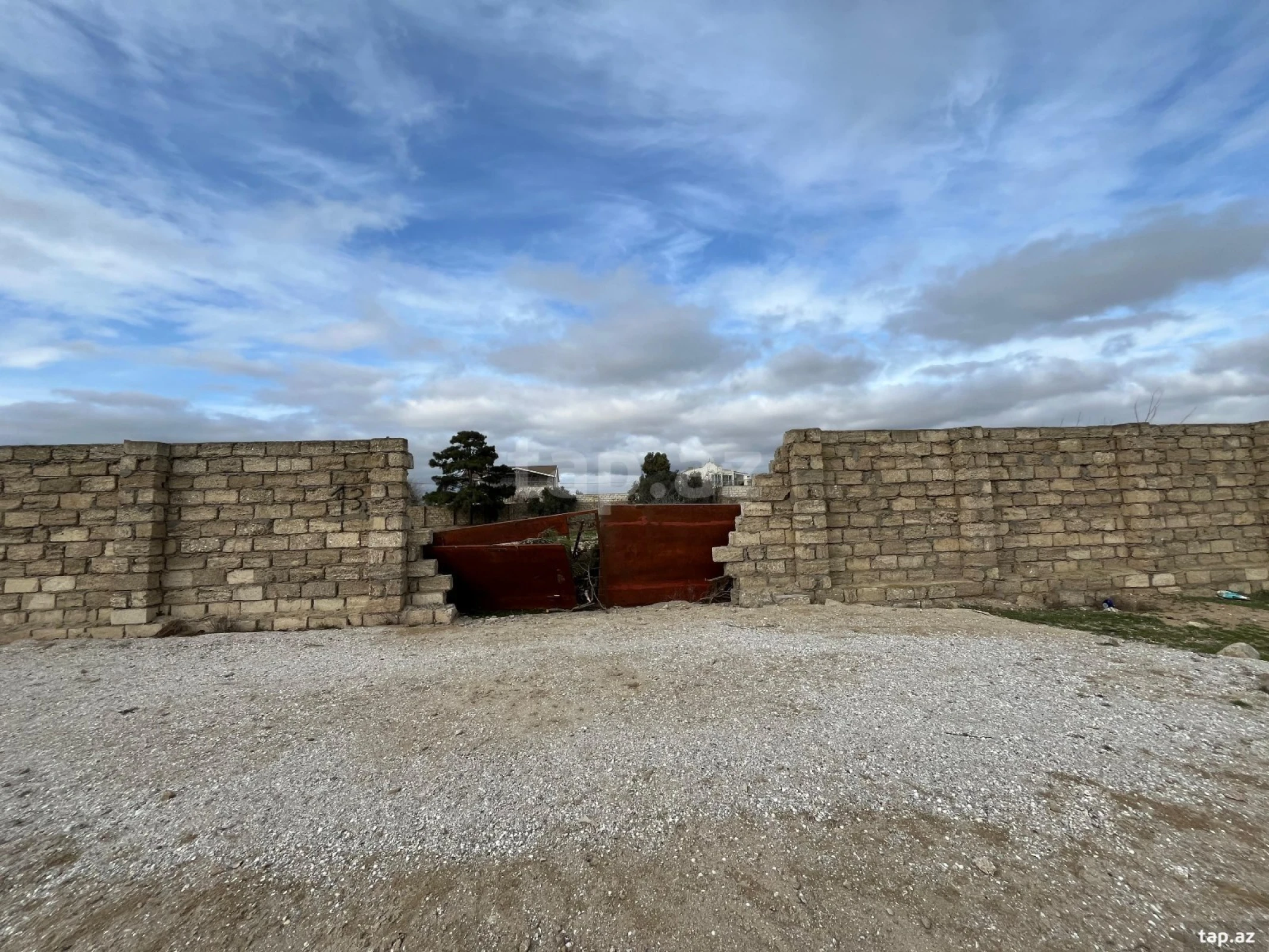 Satılır torpaq sahəsi