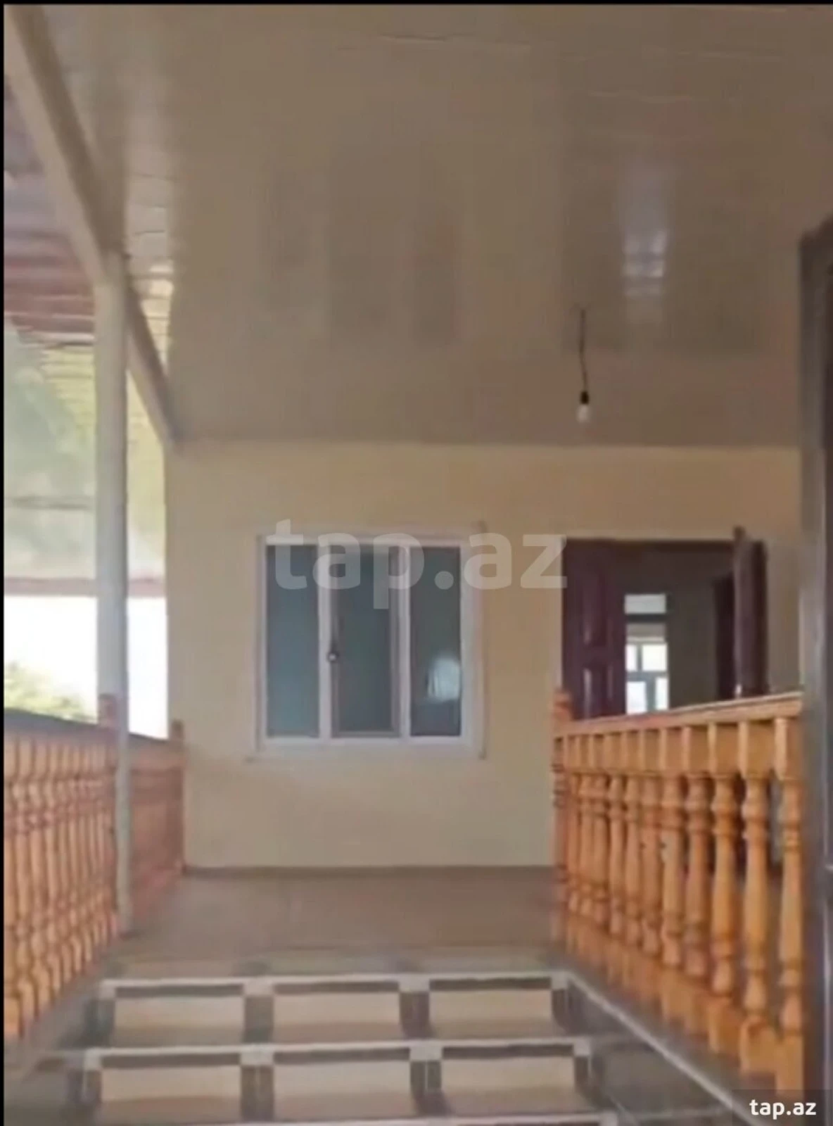 Satılır 4 otaqlı həyət evi