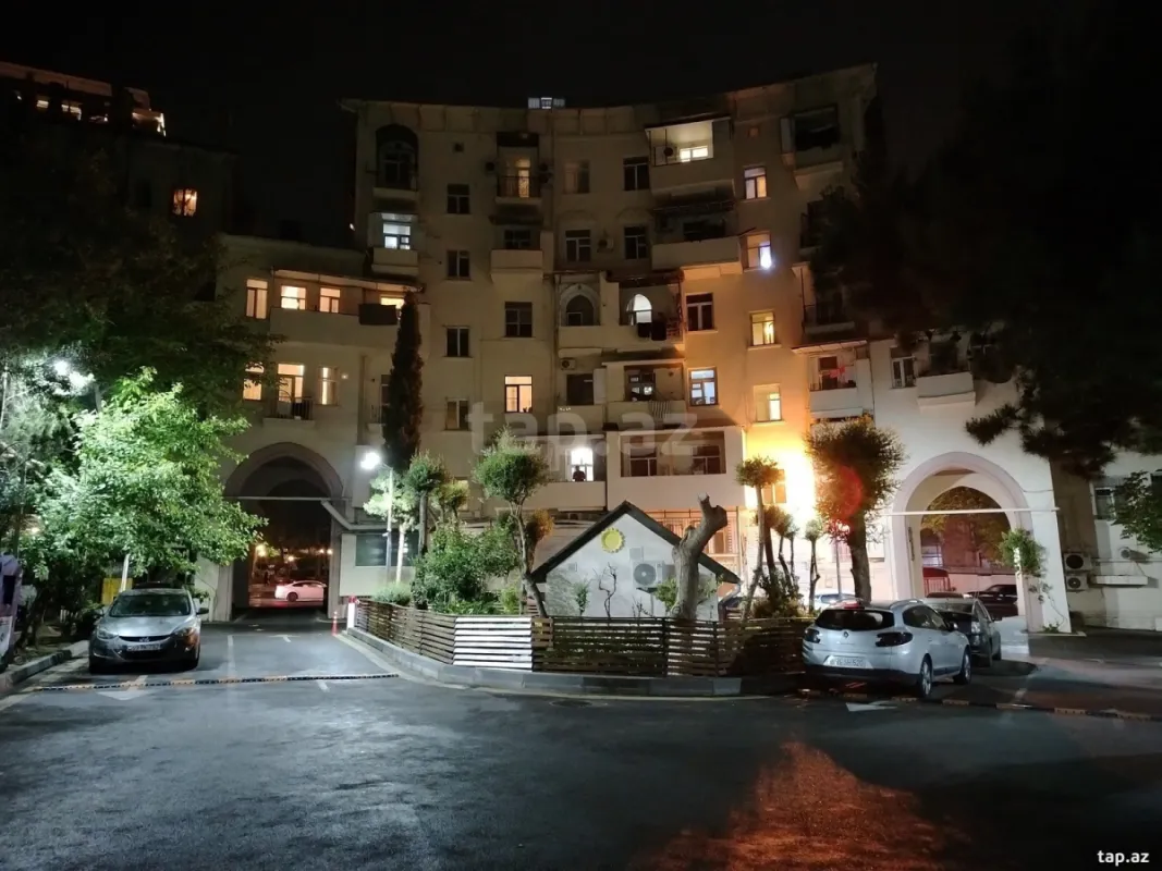 Kirayə verilir 2 otaqlı mənzil 46 m²