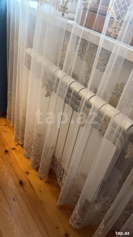 Satılır 4 otaqlı həyət evi