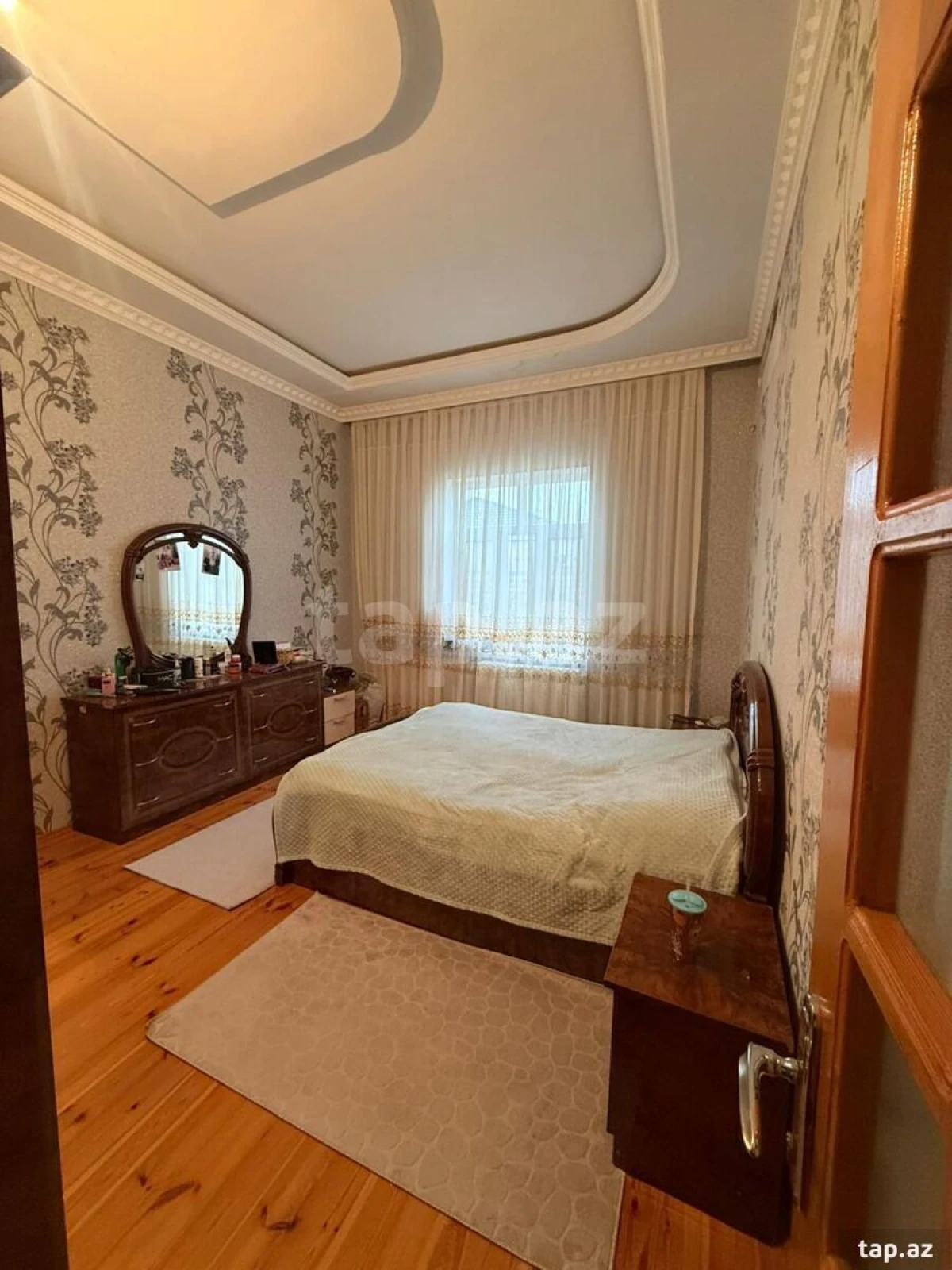 Satılır 4 otaqlı həyət evi