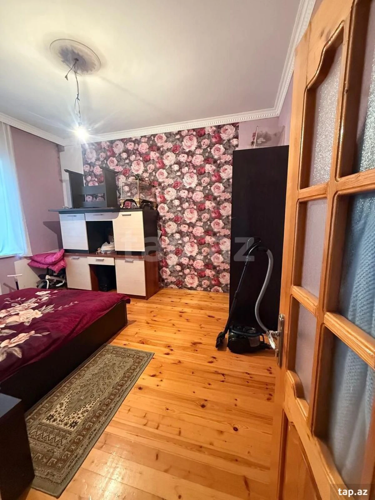 Satılır 4 otaqlı həyət evi