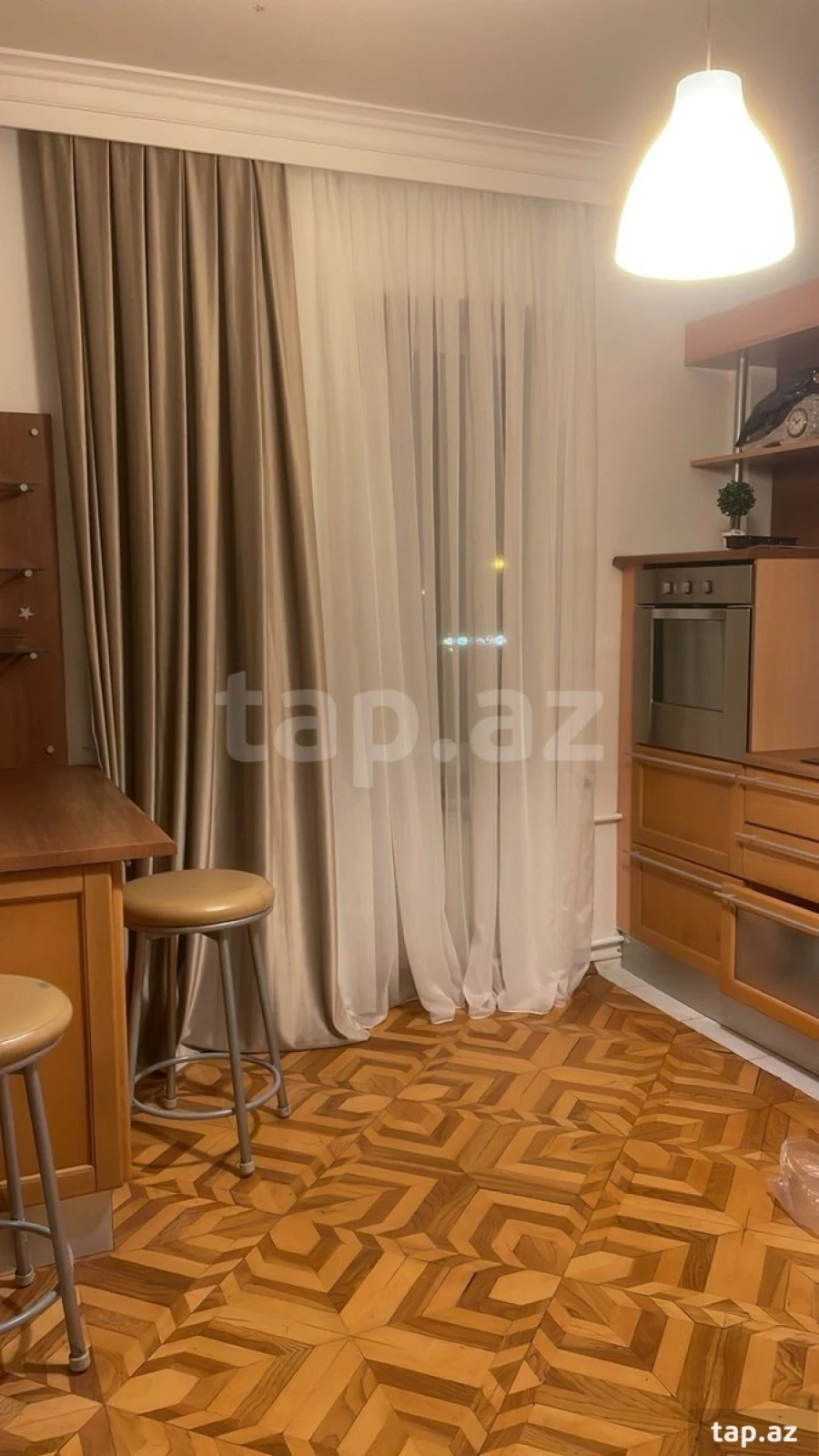 Kirayə verilir 3 otaqlı yeni tikili 100 m²