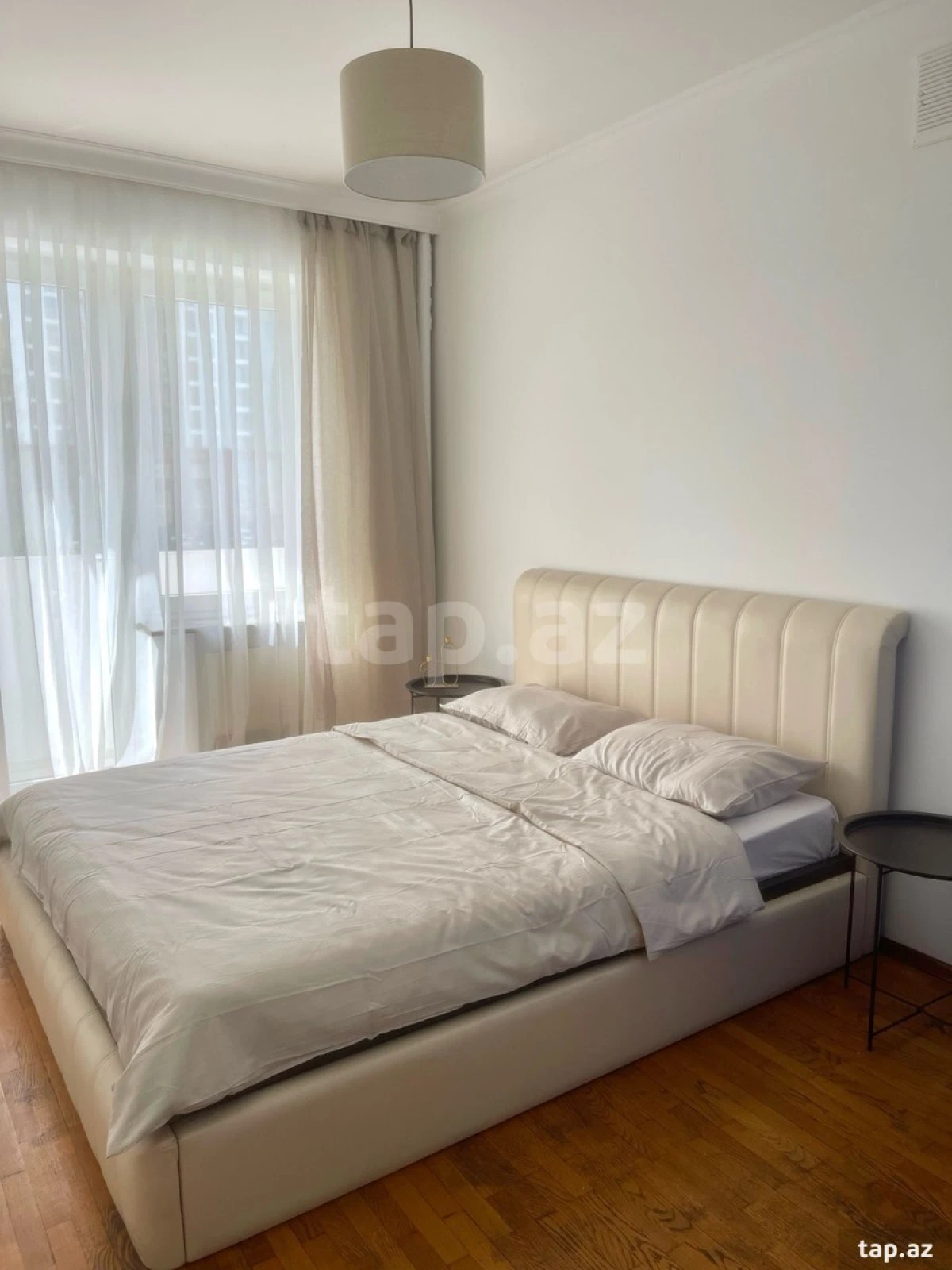 Kirayə verilir 3 otaqlı yeni tikili 100 m²