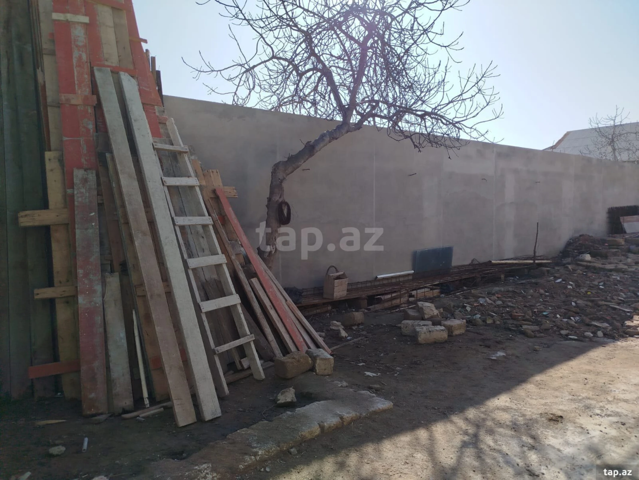 Satılır torpaq sahəsi