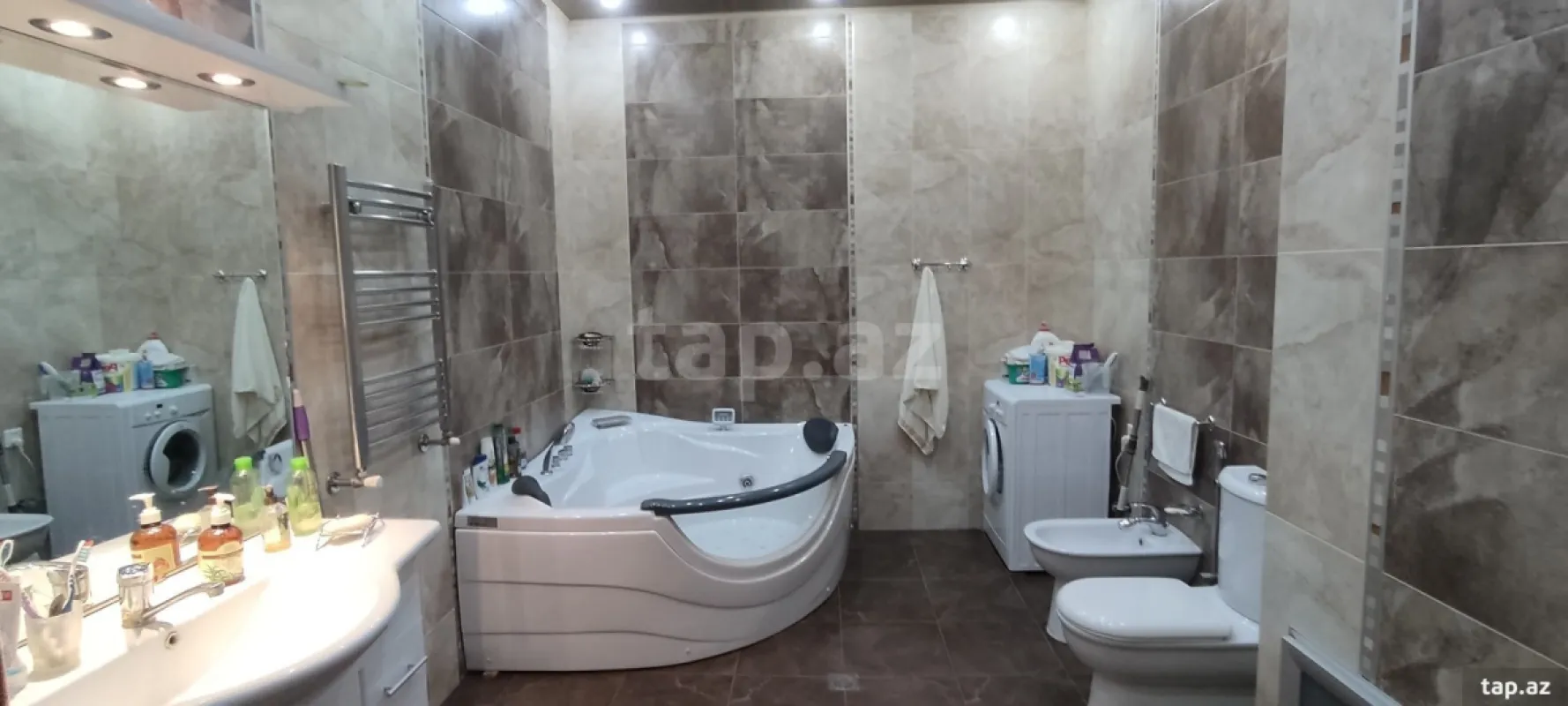 Satılır 4 otaqlı yeni tikili 209 m²