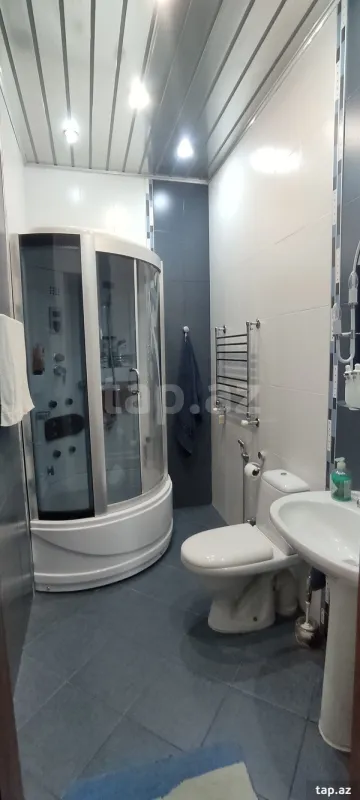 Satılır 4 otaqlı yeni tikili 209 m²