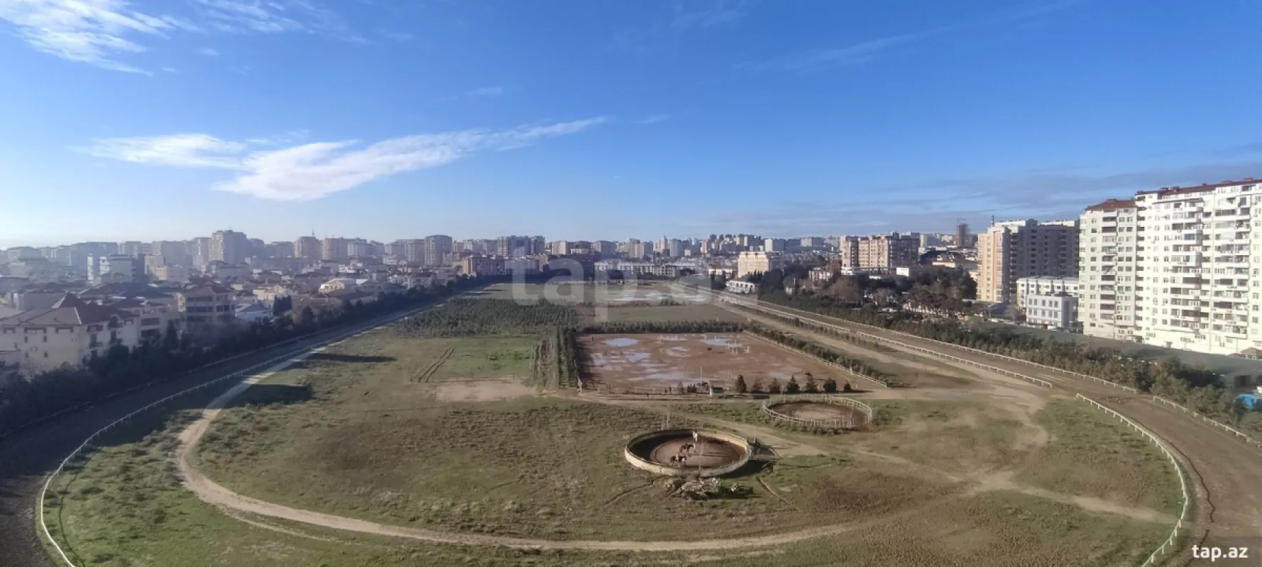 Satılır 4 otaqlı yeni tikili 209 m²