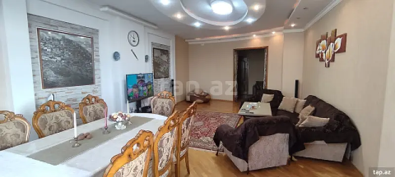 Satılır 4 otaqlı yeni tikili 209 m²