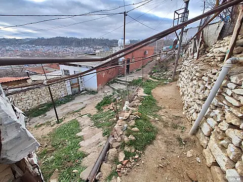 Satılır 2 otaqlı həyət evi 50 m² — Bakı 2 otaq 50.00 m²