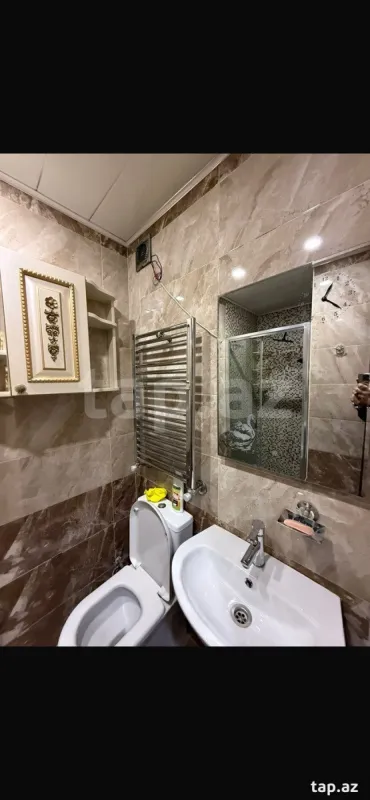 Kirayə verilir 2 otaqlı yeni tikili 50 m²