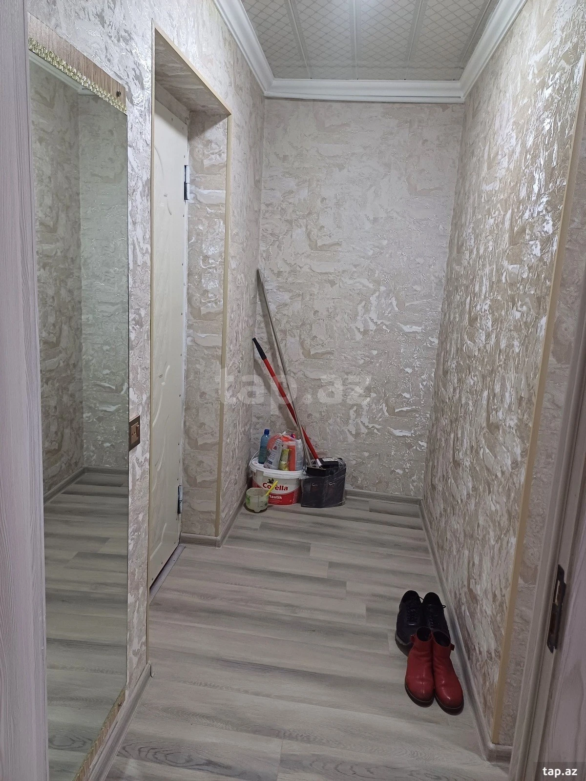 Kirayə verilir 2 otaqlı mənzil 32 m²