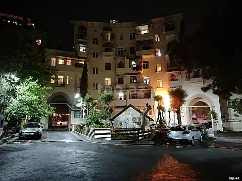 Kirayə verilir 2 otaqlı mənzil 50 m²