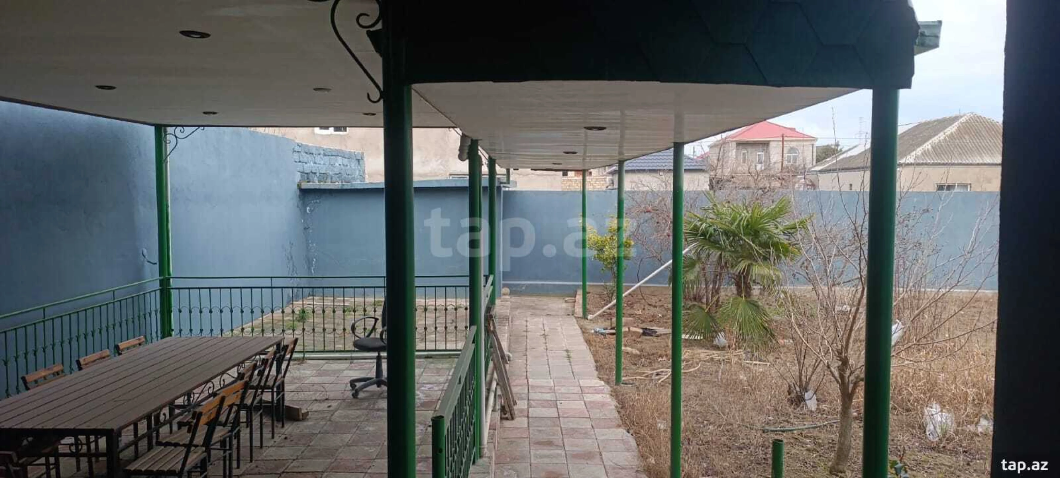 Satılır 4 otaqlı həyət evi