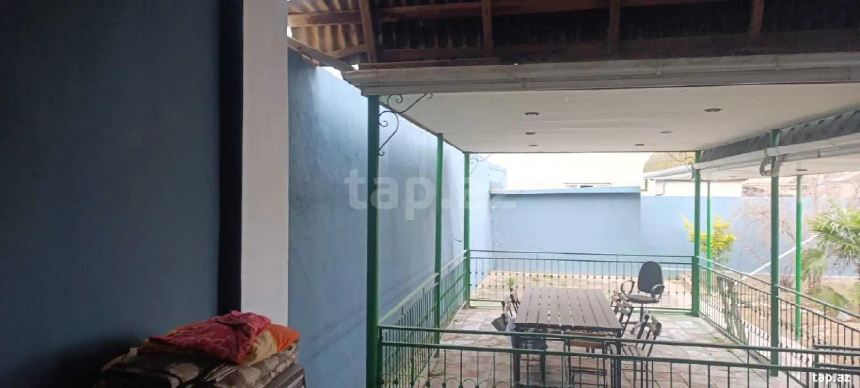 Satılır 4 otaqlı həyət evi