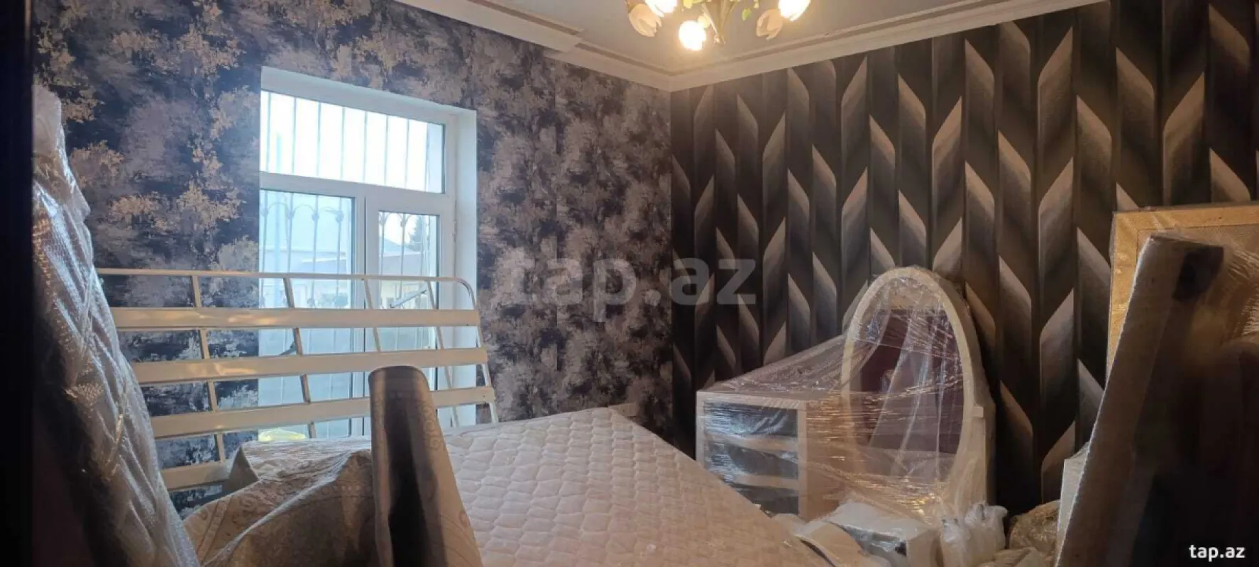 Satılır 4 otaqlı həyət evi