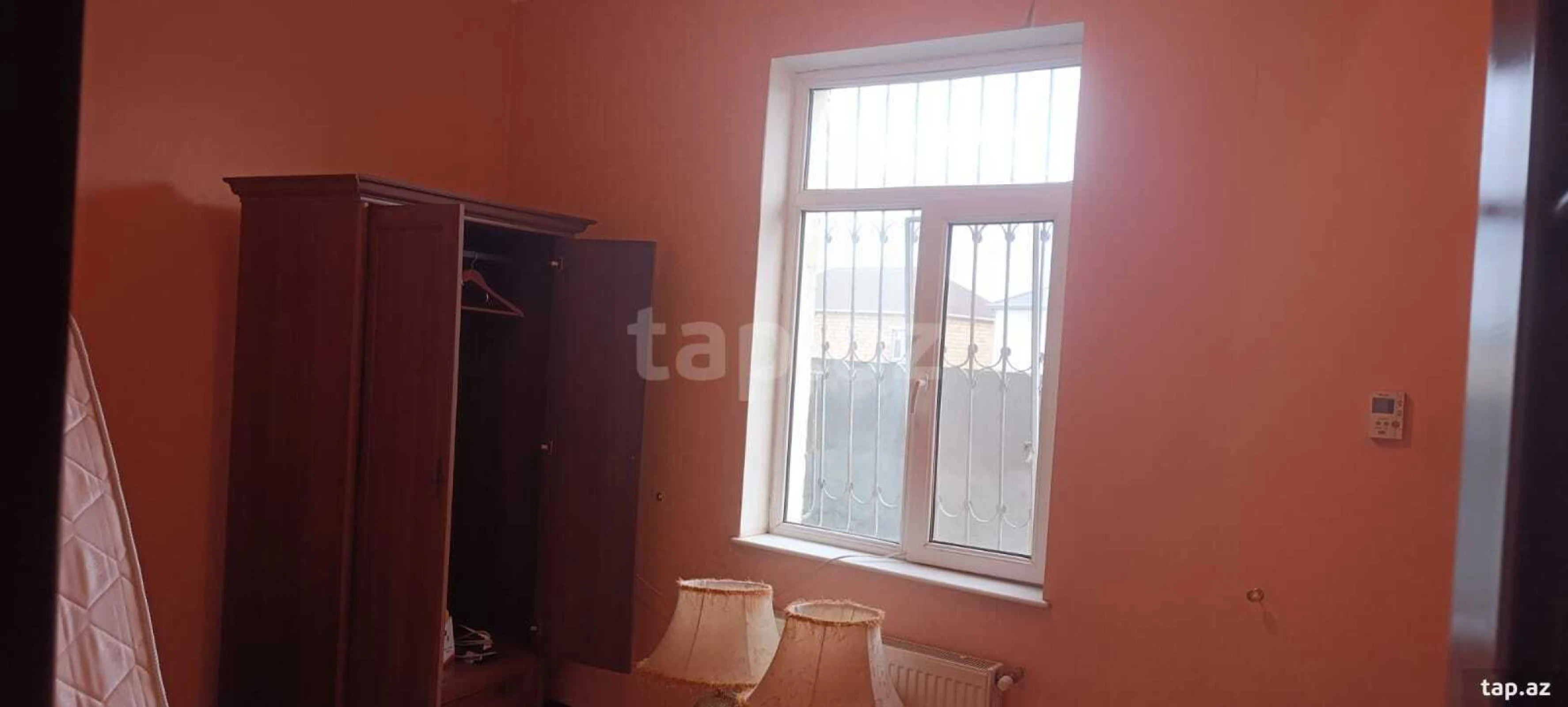 Satılır 4 otaqlı həyət evi