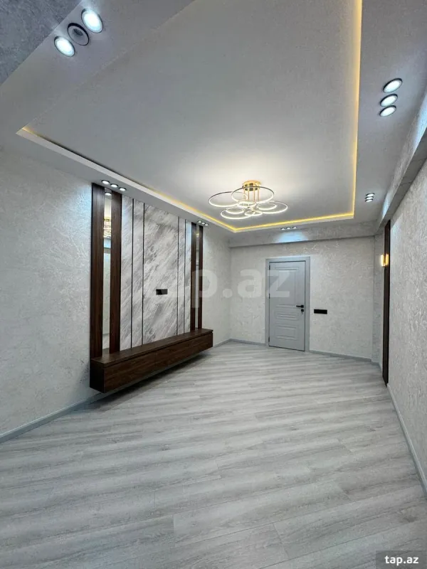 Satılır 3 otaqlı yeni tikili 90 m²