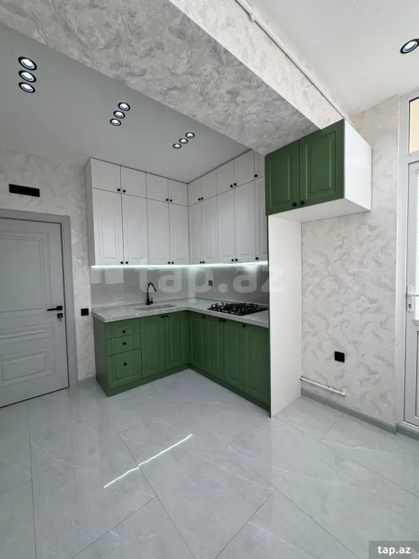 Satılır 3 otaqlı yeni tikili 90 m²